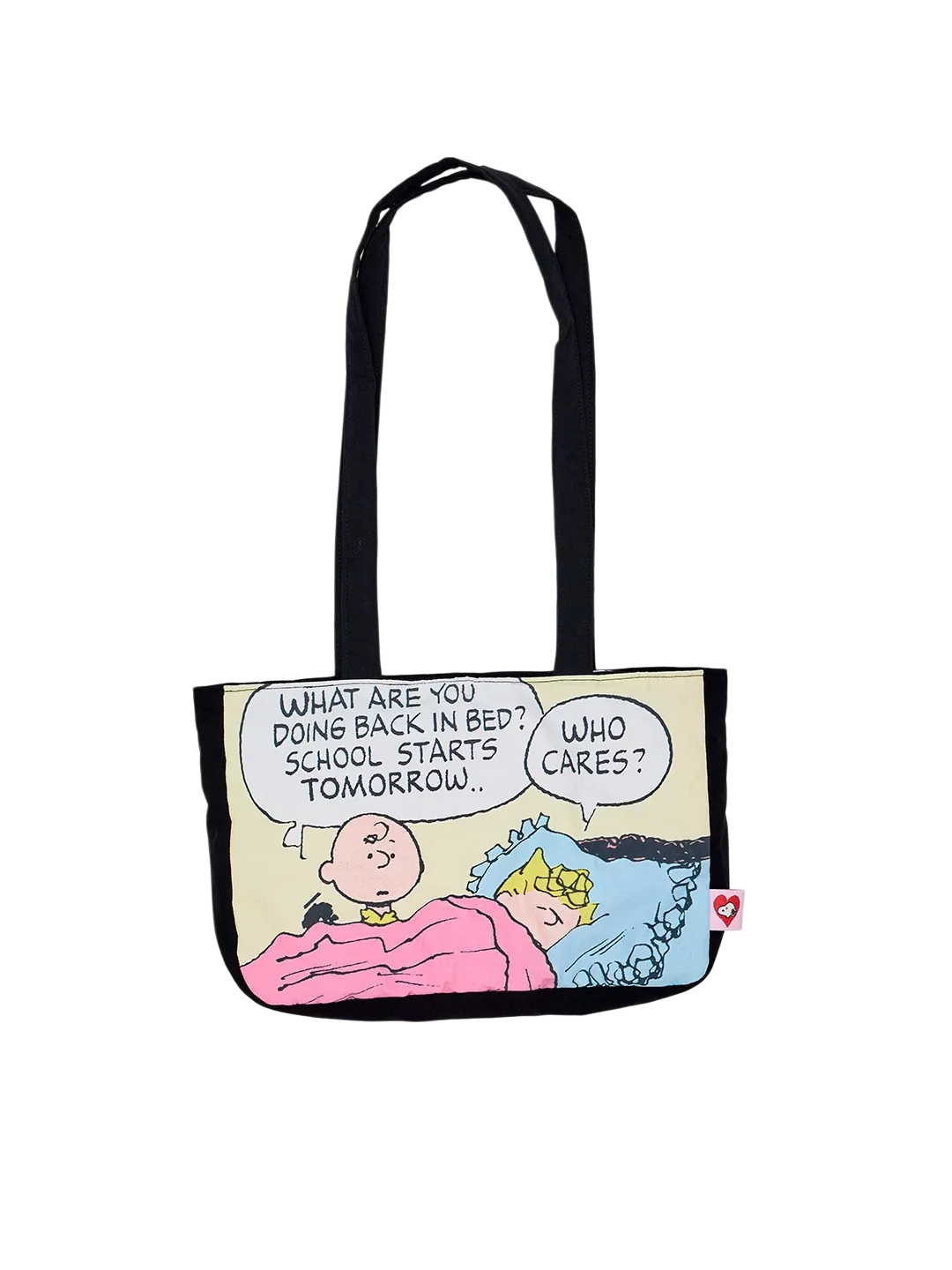 Snoopy Graphic Quilted Shoulder Bag