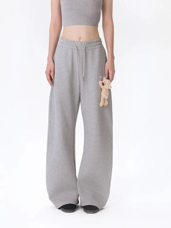 Curved Blade Relaxed Sweatpants