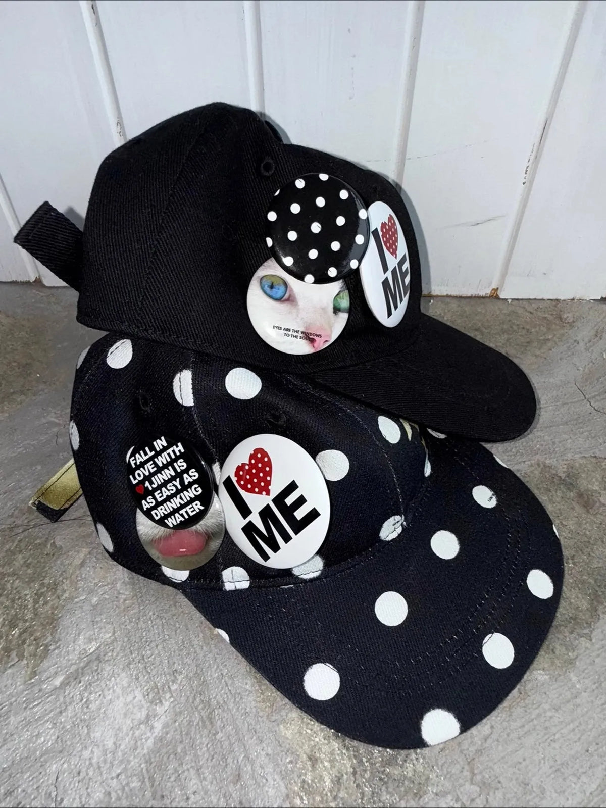 Badge-Embellished Black & White Polka Dot Canvas Flat-Brim Baseball Cap