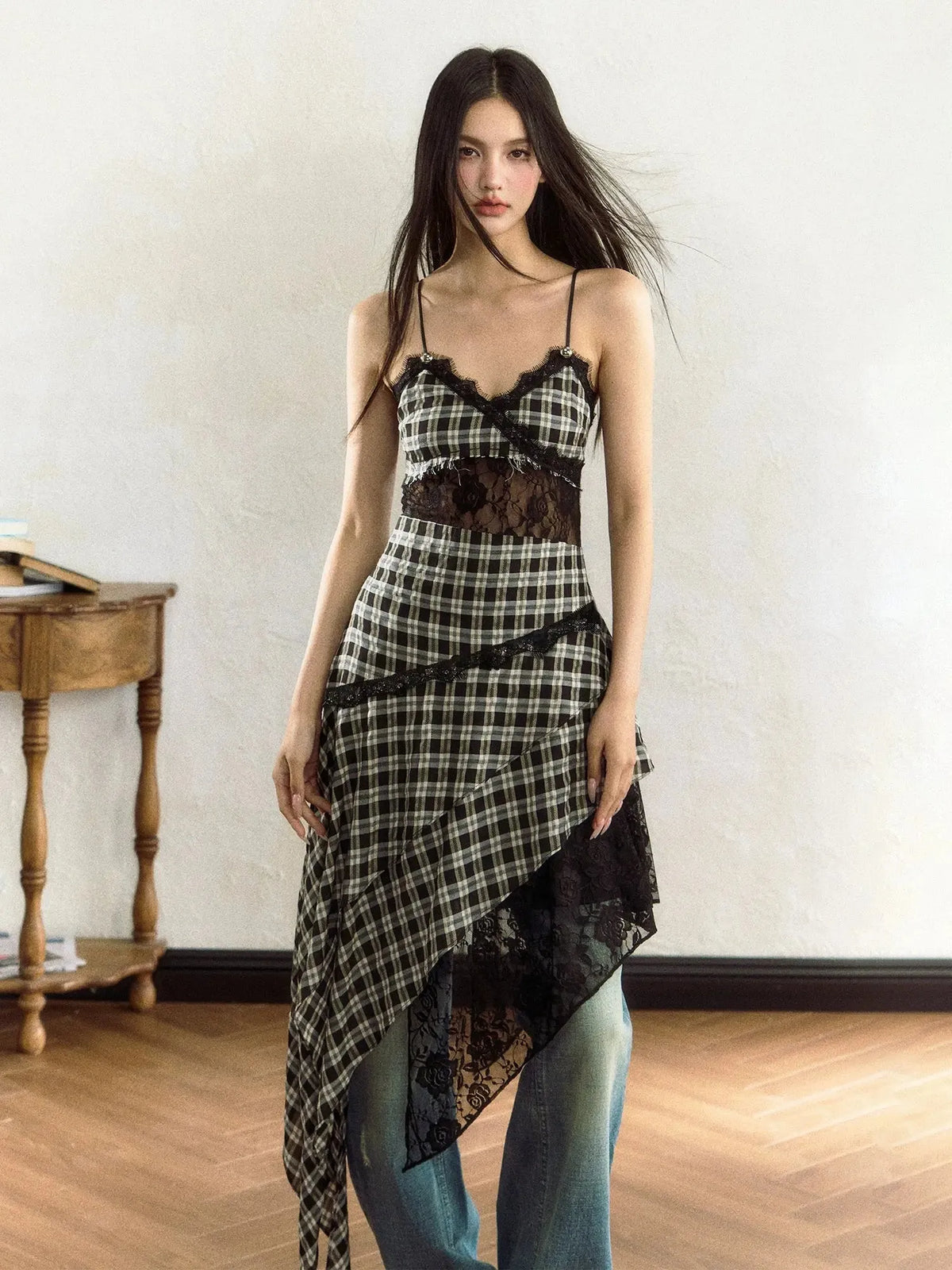 Black & White Plaid Lace Splicing Suspender Midi Dress