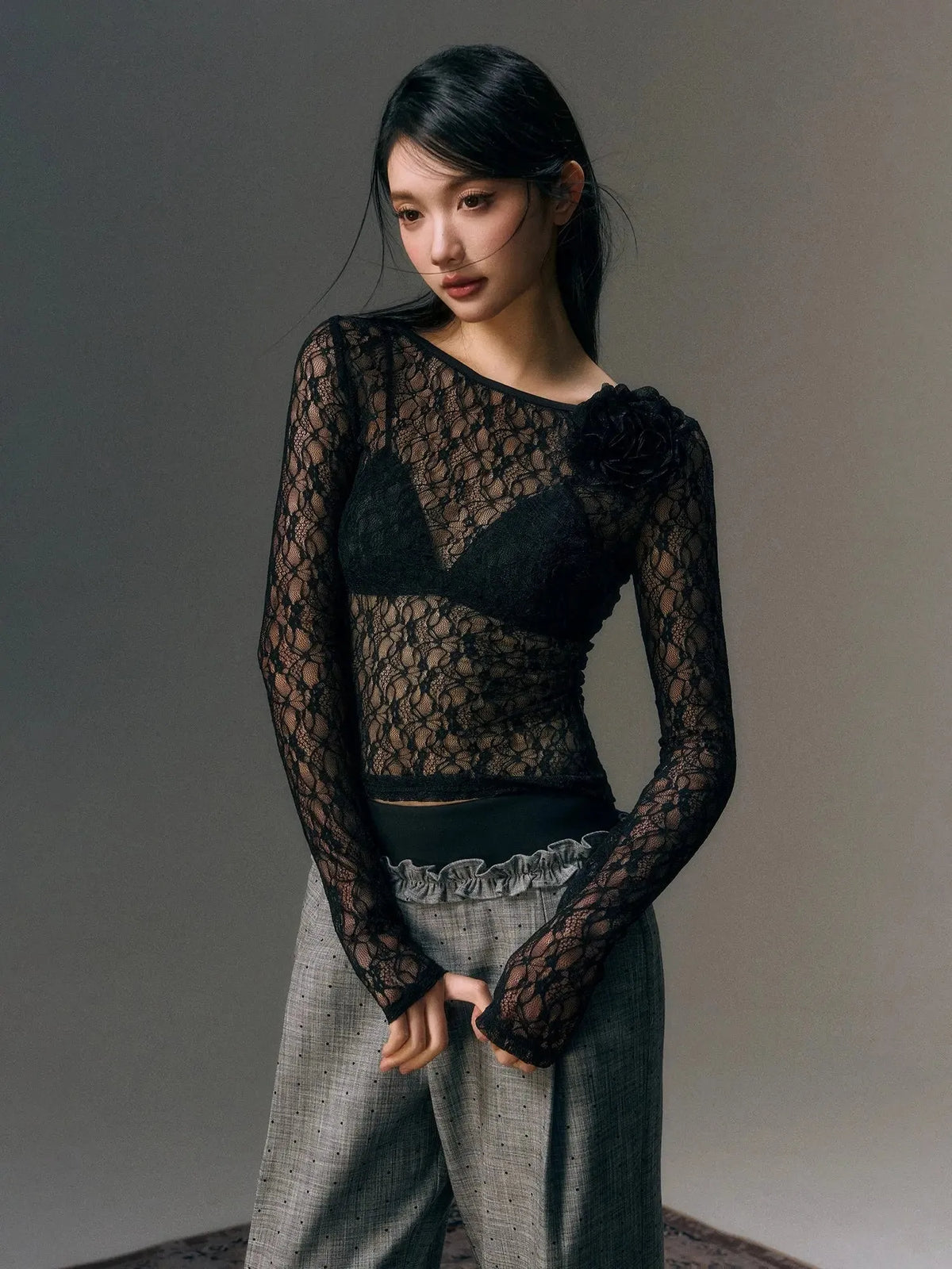 White & Black Lace Mesh Long Sleeve T-shirt