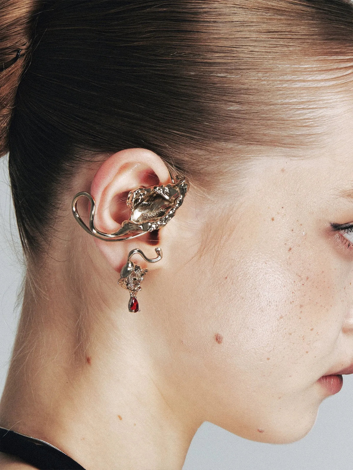 Vintage Metallic Floral Drop Earrings