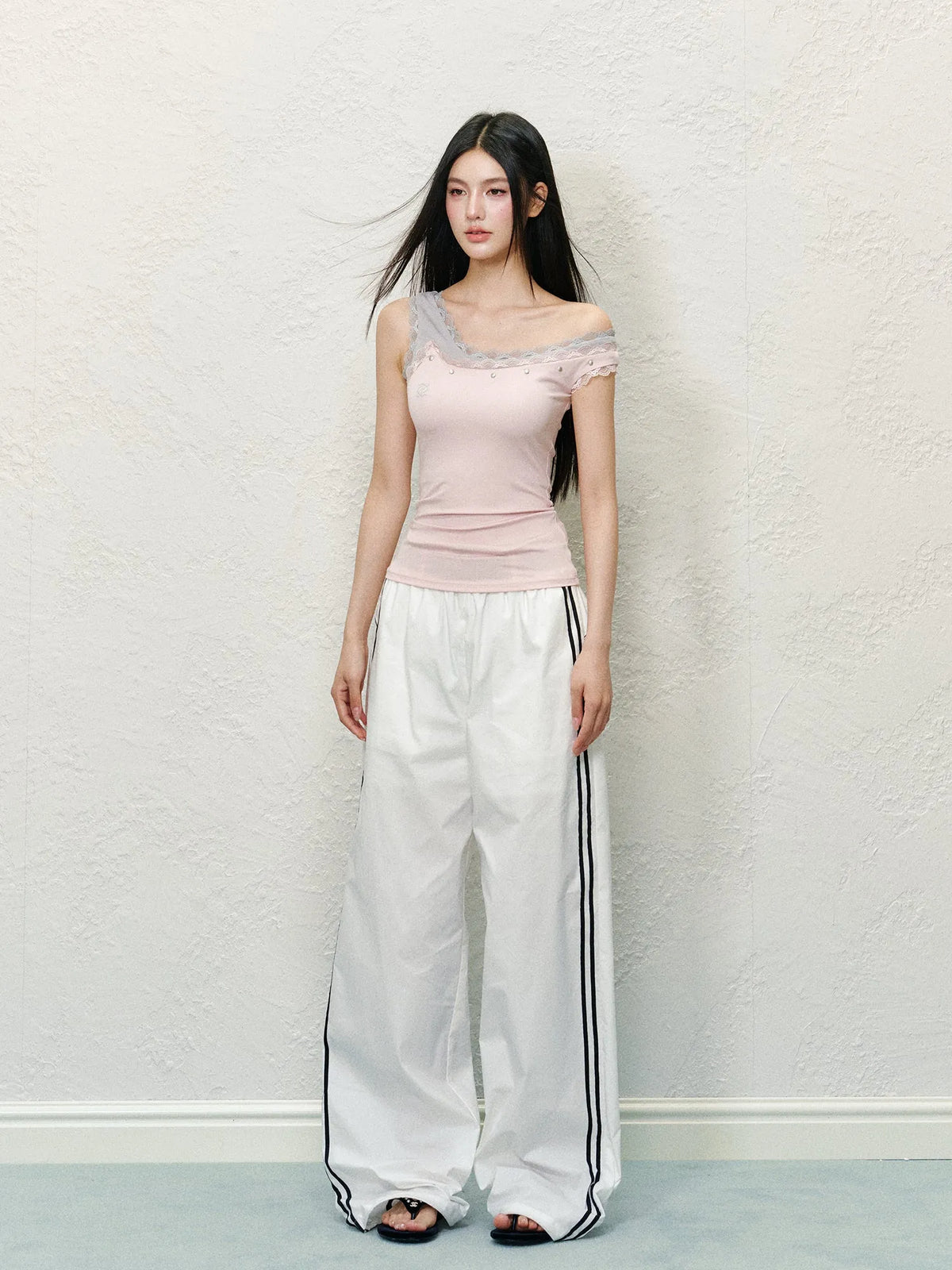 Color-block Lace Irregular Backless Vest