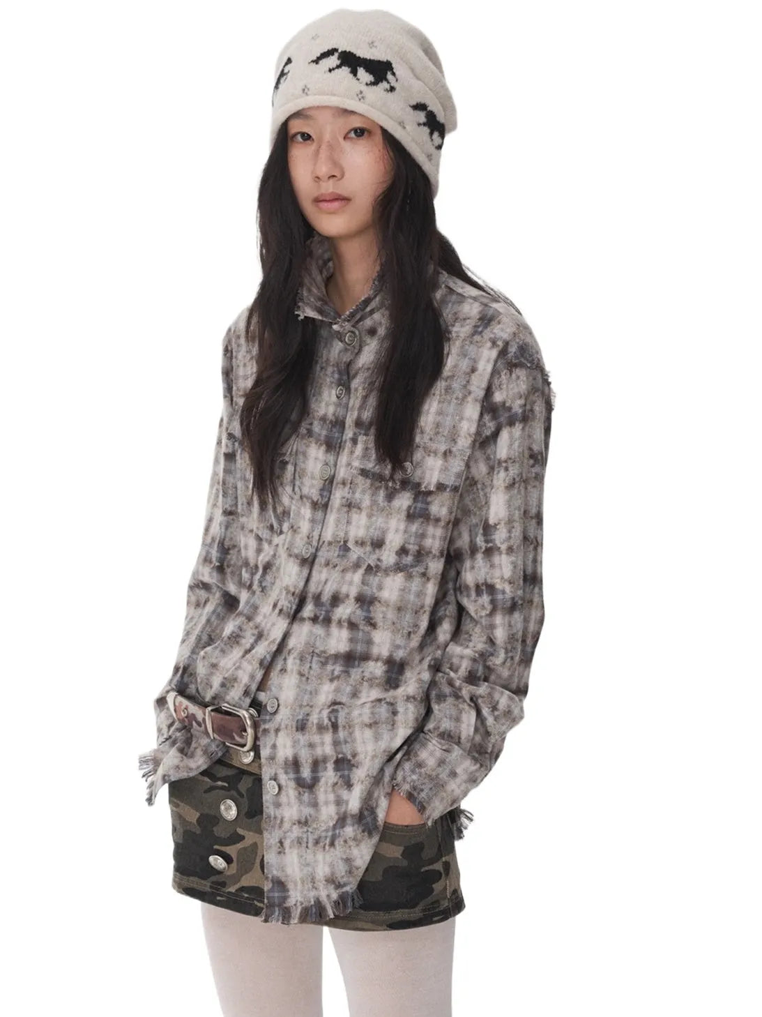 Washed Plaid Frayed-Edge Fitted Shirt