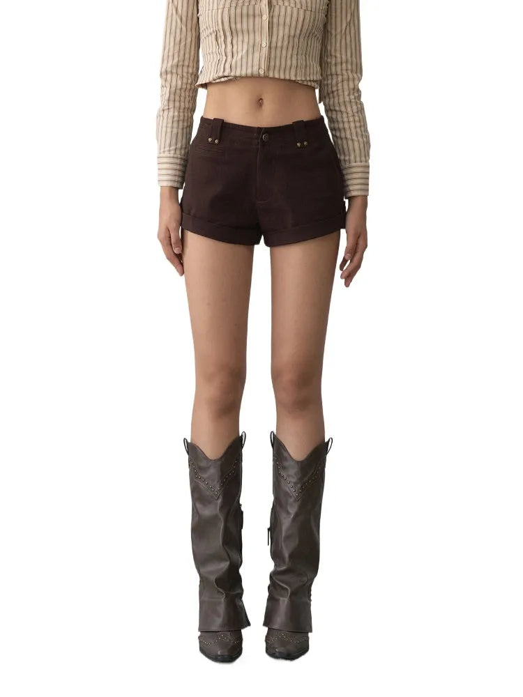 Rivet Cuffed Cargo Shorts
