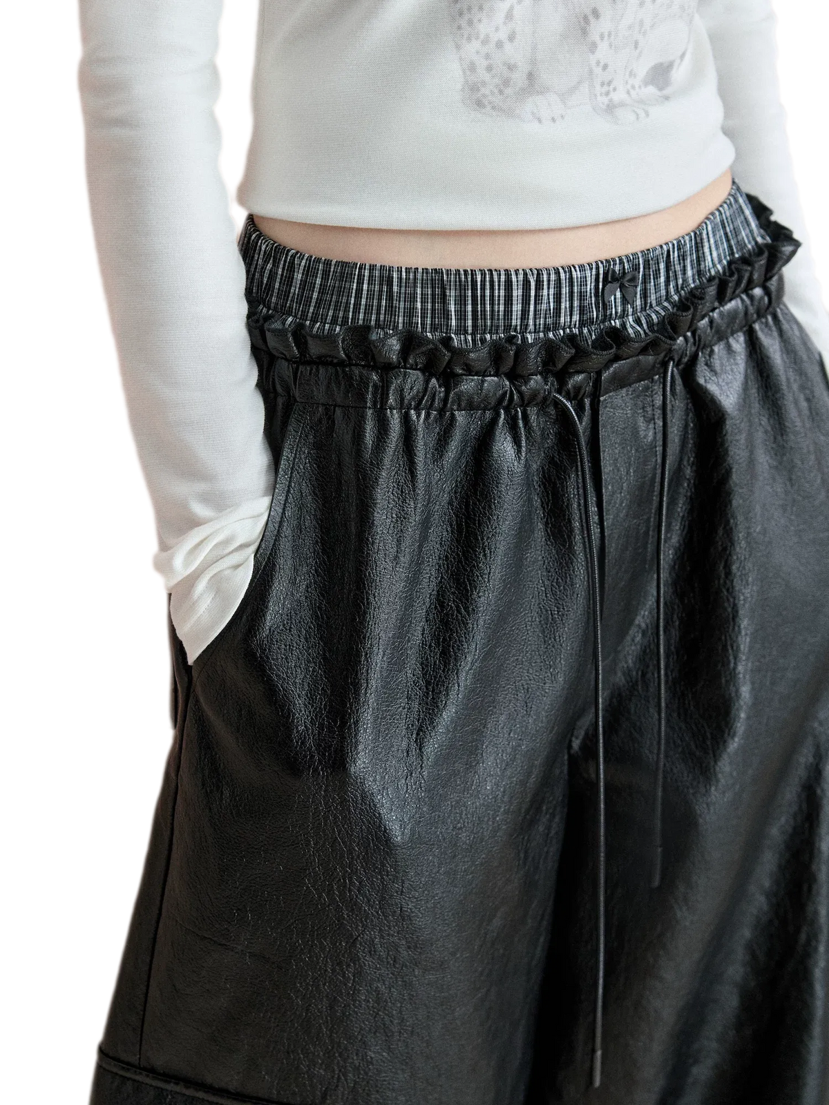 Matte Wide-Leg Cargo Pants